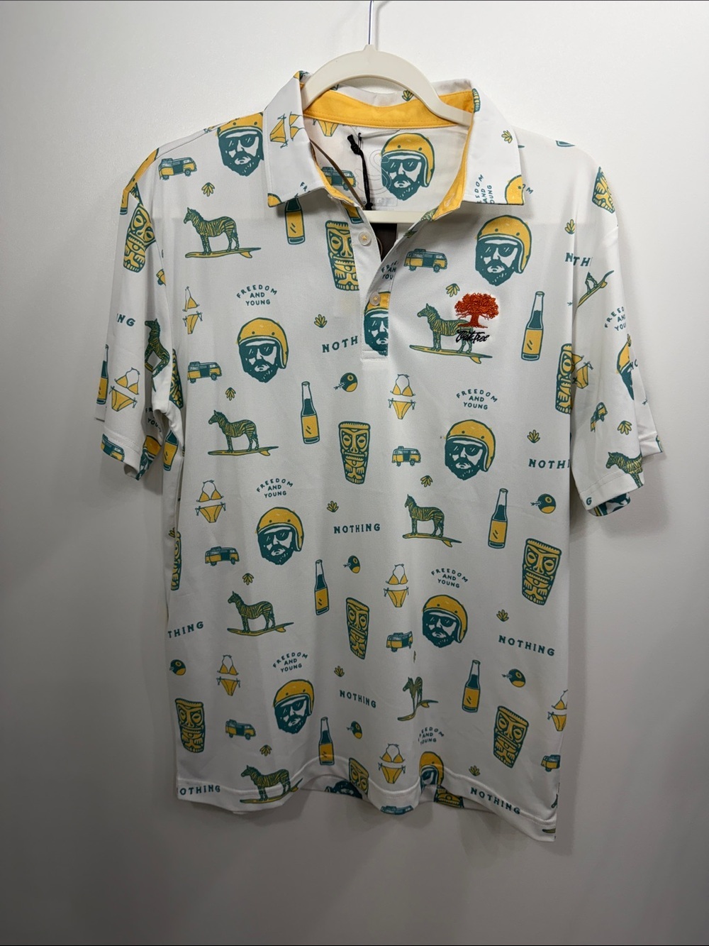 Swannies golf Jerry Polo white size small. Oak tree logo on front. NWT.